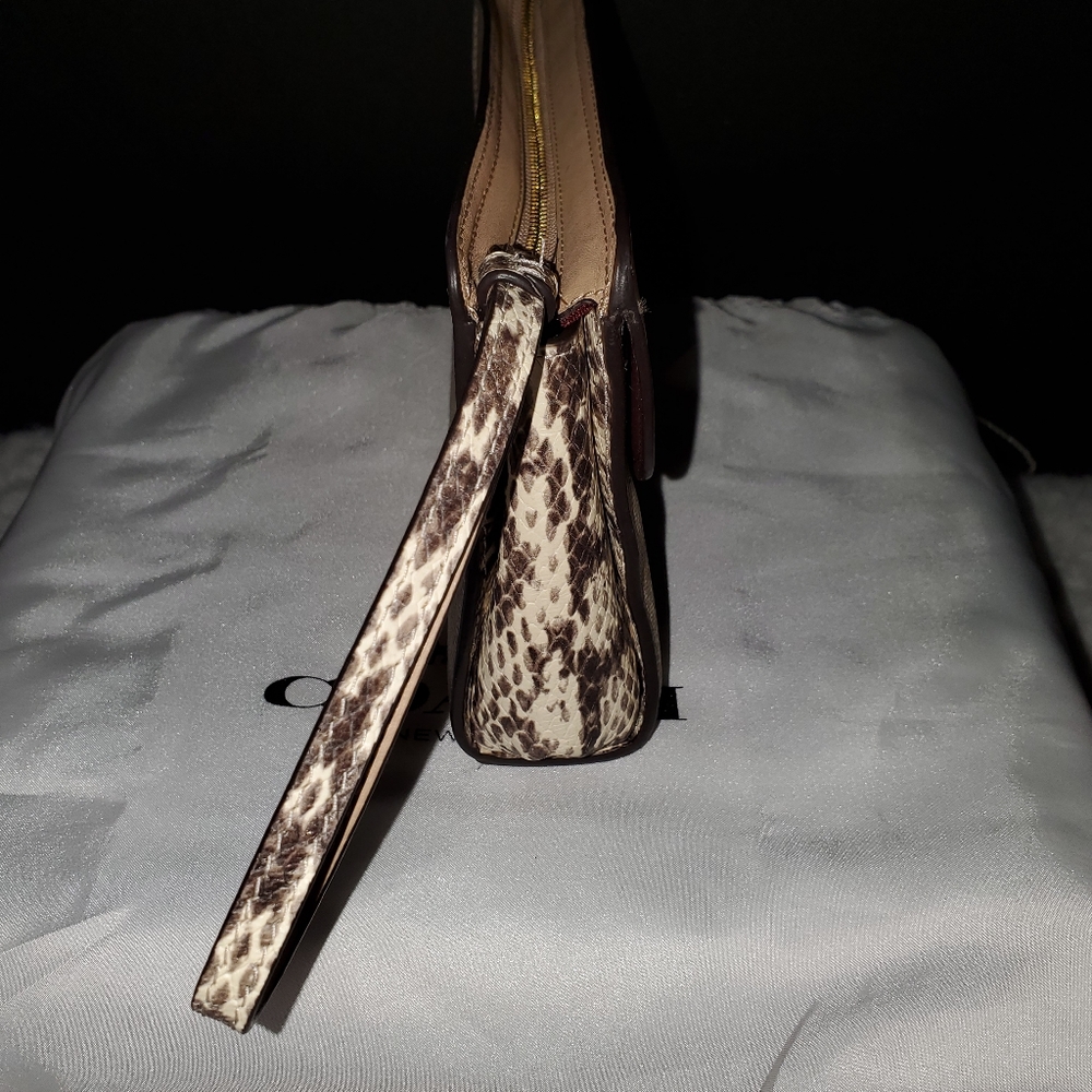 Coach signature exotic leather mix clutch - Picture 3 of 5